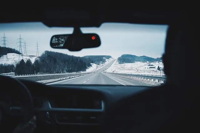 Glinkowanie lakieru. Kiedy stosować glinki?